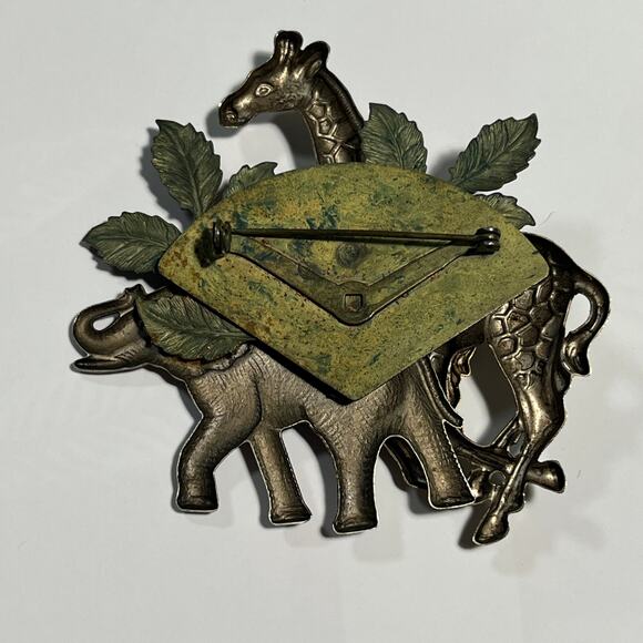 Vintage Mixed Metal Safari Animal Brooch, Elephant & Giraffes - Picture 3 of 6